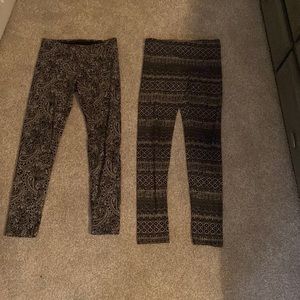 2 Pairs Of Girls Old Navy Leggings Size 14